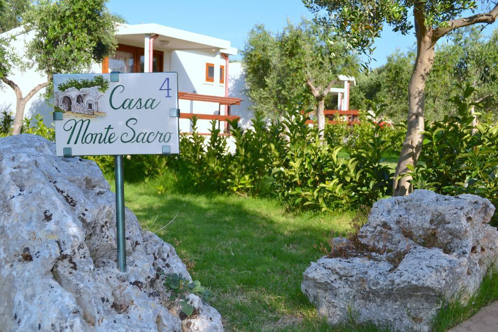 Agriturismo Antichi Ulivi Mattinata Exteriör bild